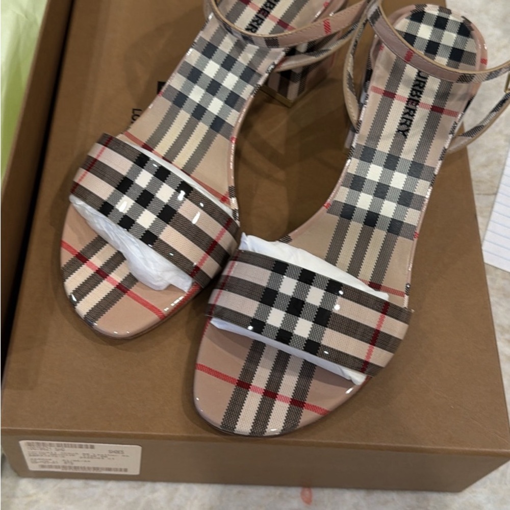 Burberry Beige Plaid Patent Leather Heeled Sandals